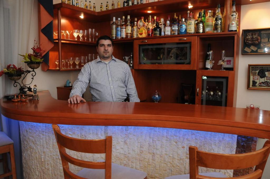 Hotel And Residence King George Byblos Екстер'єр фото